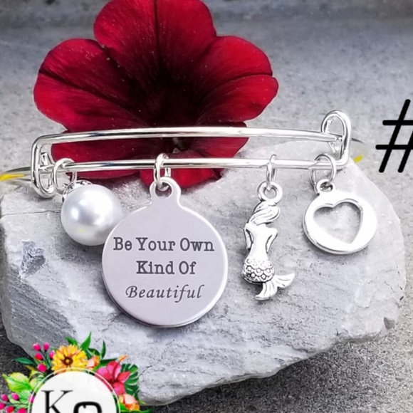 NWT Be your own kind of Beautiful - Picture 1 of 3